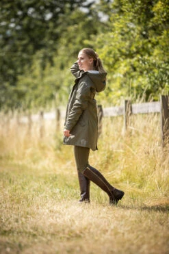 Horze Dania Damen Winter Regenmantel Mit Fleecefutter -Reiter's Paradies 33636 DOGR 9