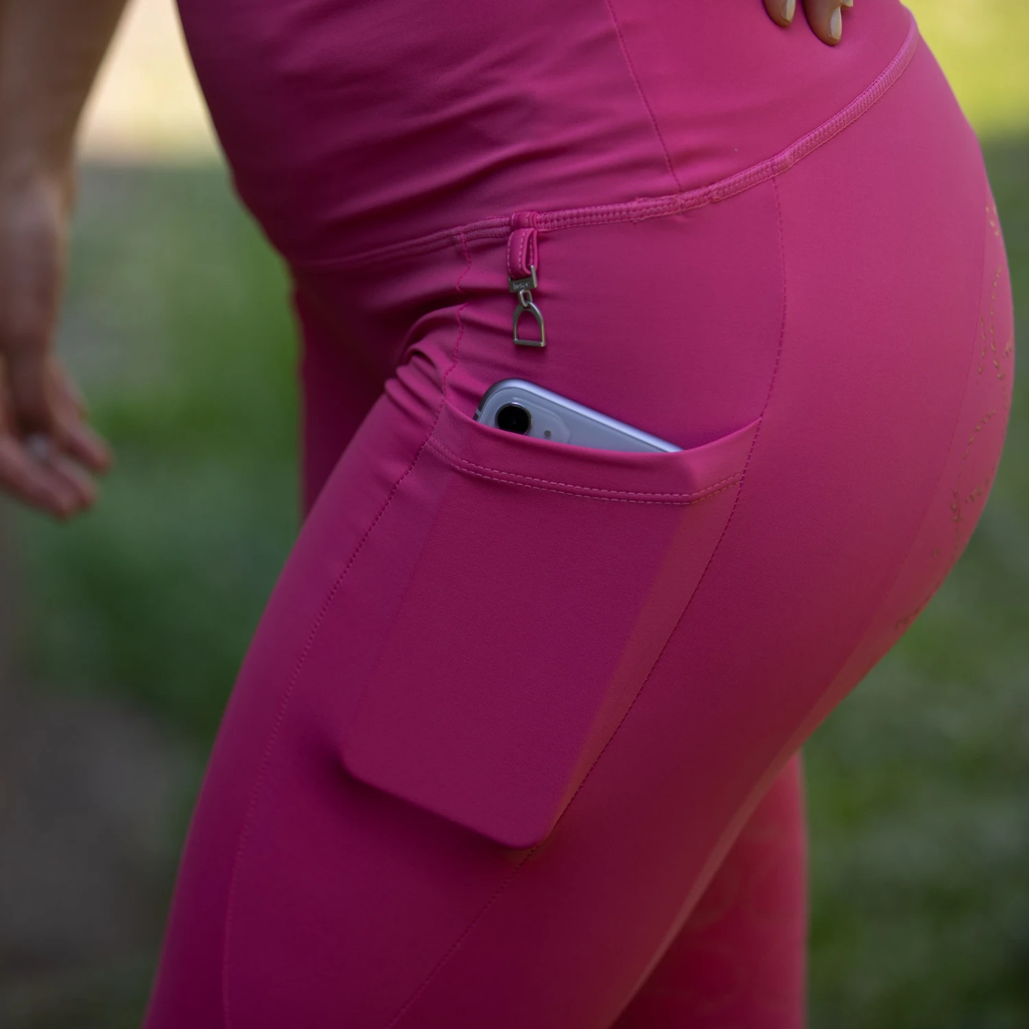 Horze Gillian Damen Reitleggings Aus Kompressionsmaterial Mit Vollbesatz 19 Horze Gillian Damen Reitleggings Aus Kompressionsmaterial Mit Vollbesatz - Image 19